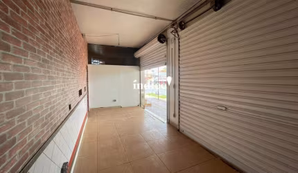 Salão Comercial no Bairro Vila Tibério,