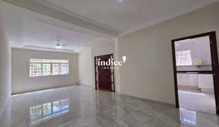 Casas no Bairro Jardim Califórnia, 3 quartos, 2 suítes, 4 vagas,