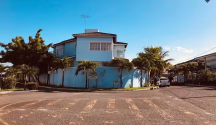 Casa 5 quartos, piscina, varanda gourmet, condomínio fechado