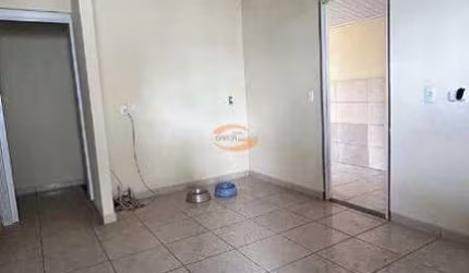 excelente casa de dois dormitorios garagem para 2 carros cob e uma descoberta.