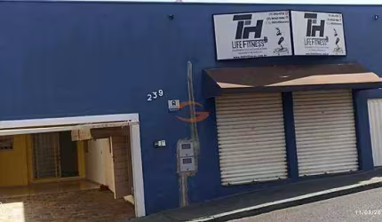 excelente salao comercial com casa em anexo de 2 dormitorios
