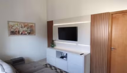 Otima casa de 3 dormitorios com suite, garagem para dois carros vila cassini