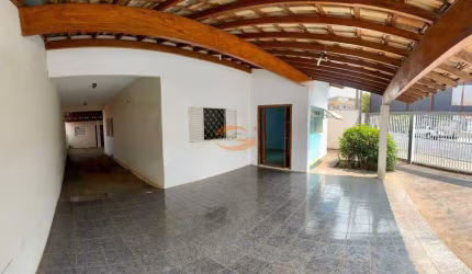 Excelente casa comercial com 5 salas proximo ao Aeroporto