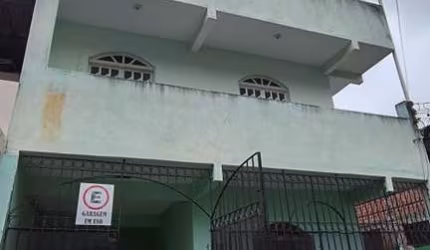 Casa para Venda em Salvador, São Caetano, 4 dormitórios, 1 suíte, 3 banheiros, 1 vaga