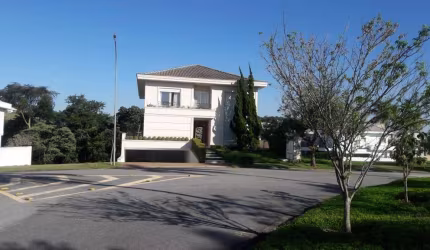 Casa para Venda em Santana de Parnaíba, Alphaville, 3 dormitórios, 3 suítes, 4 banheiros, 4 vagas