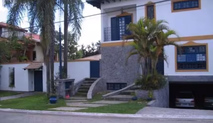 Casa para Venda em Santana de Parnaíba, Alphaville