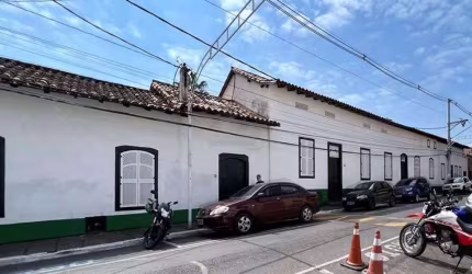 Casa para Locação em Santana de Parnaíba, Centro