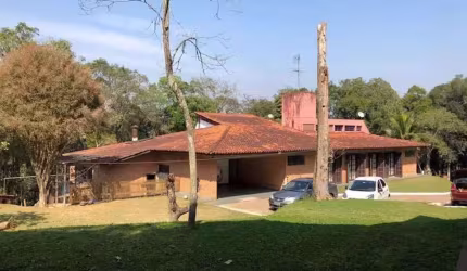 Casa para Venda em Carapicuíba, Chácara Santa Lúcia