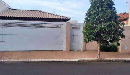 Casa para Venda em Guararapes, Centro, 3 dormitórios, 1 suíte, 2 banheiros, 2 vagas
