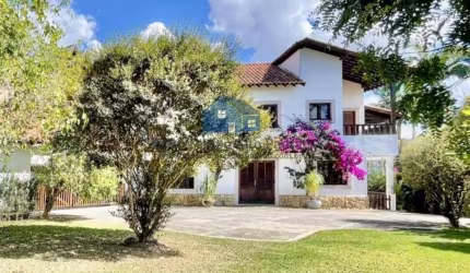 4 dorms/2sts - Maravilhosa, lareira, vista!