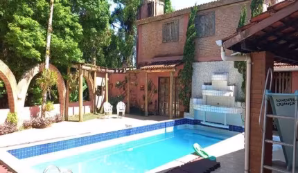 Casa para Venda em Juquiá, Zona Rural.