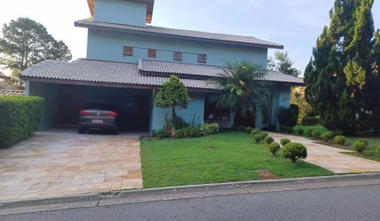 Sobrado para Locação em Santana de Parnaíba, Alphaville, 4 dormitórios, 2 suítes, 3 banheiros, 4 vagas