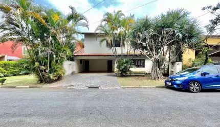 Sobrado para Venda em Carapicuíba, Parque Ideal, 3 dormitórios, 2 suítes, 3 banheiros, 4 vagas