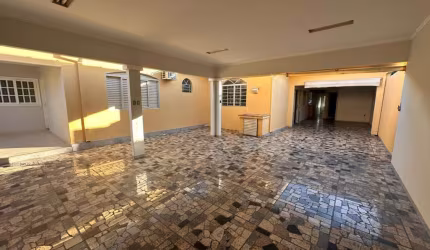 Casa para Locação em Guararapes, Jardim Copacabana, 4 dormitórios, 1 suíte, 3 banheiros, 4 vagas