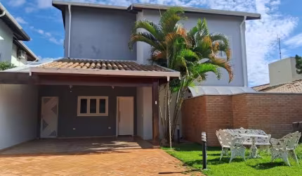 sobrado a venda condomínio Primavera em Jaguariuna,