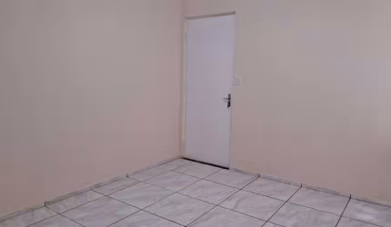 Apartamento com 2 quartos para alugar no Vargeão, Jaguariúna , 45 m2 por R$ 1.250