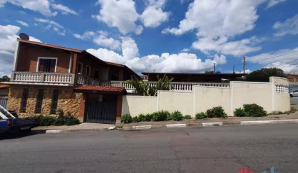 Casa à venda Capela em Vinhedo