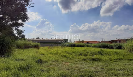 Terreno à venda Pinheirinho em Vinhedo