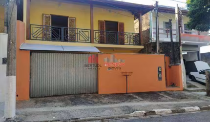 Casa sobrado a venda em Louveira/SP.