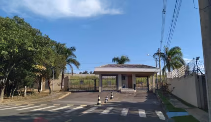 Casa em Condomínio térrea em Valinhos-sp.