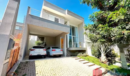 Casa a venda em Condomínio de Vinhedo/SP
