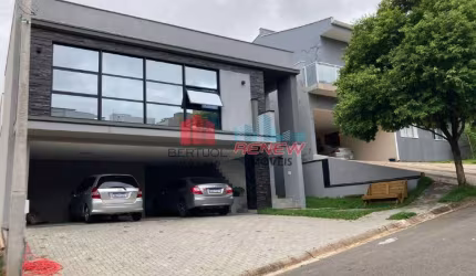 Casa em condomínio a venda em Valinhos