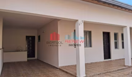 Casa térrea bem localizada na cidade de Valinhos - SP