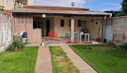 Casa térrea a venda em Valinhos