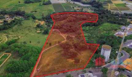 Área à venda Santa Terezinha em Louveira