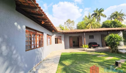 Chácara à venda no Bairro Cachoeira em Vinhedo/SP