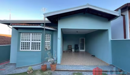 Casa à venda 2 dormitórios sendo 1 suíte, 2 vagas - Nova Vinhedo- Vinhedo SP