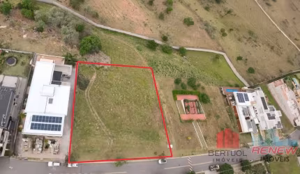 Terreno á Venda no Condomínio Campo de Toscana em Vinhedo - SP