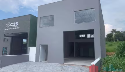 Excelente oportunidade para seu negócio! Galpão novo com 204m²