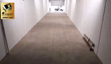 Nova Era / JF - Galpão com 500m² - Ar condicionado - Porta automática - Excel Localização