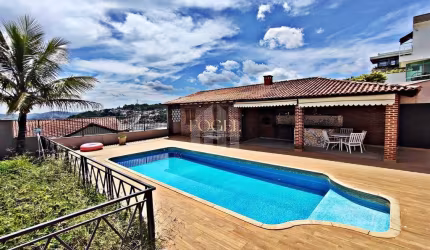 São Pedro - Casa em Condomínio com  5/4 (2 Suítes) - Amplo Espaço de Lazer (Piscina...) - 4 Vagas