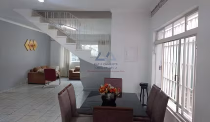 Casa em Indianópolis - São Paulo, SP