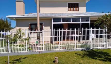 Casa para Venda em Tramandaí, jardim atlandida, 4 dormitórios, 1 suíte, 3 banheiros, 1 vaga