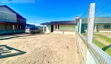 Casa para Venda em Imbé, Ipiranga, 2 dormitórios, 1 suíte, 2 banheiros, 1 vaga