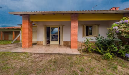 Casa para Venda em Imbé, Balneário Presidente, 2 dormitórios, 2 banheiros, 2 vagas
