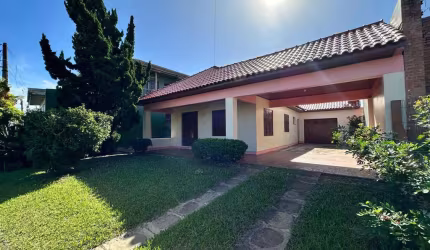 Casa para Venda em Imbé, Centro, 4 dormitórios, 1 suíte, 3 banheiros, 1 vaga