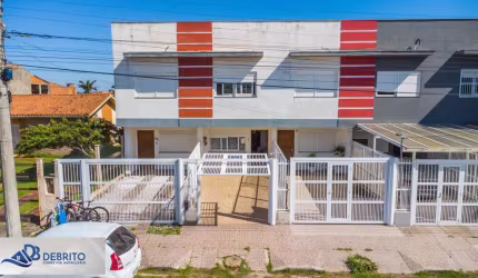Casa / Sobrado para Venda em Tramandaí, Centro, 2 dormitórios, 2 suítes, 3 banheiros, 1 vaga