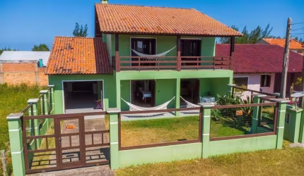 Casa para Venda em Imbé, Presidente, 4 dormitórios, 3 banheiros, 2 vagas