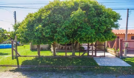 Casa para Venda em Tramandaí, Nova Tramandaí, 3 dormitórios, 2 suítes, 4 banheiros, 1 vaga
