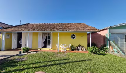 Casa para Venda em Imbé, MARILUZ, 2 dormitórios, 1 suíte, 2 banheiros, 1 vaga