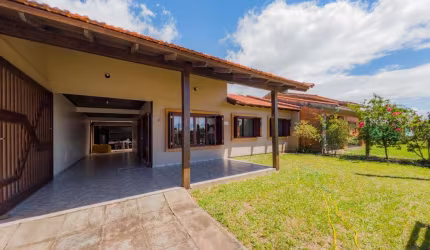Casa para Venda em Imbé, Presidente, 4 dormitórios, 2 banheiros, 3 vagas