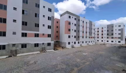 Transfiro Apartamento no Condomínio Altos do Maguari - 2 Quartos - Pode Pagar no nome - Térreo