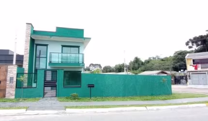 Sobrado de Esquina no Bairro Nações