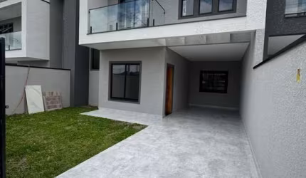 Sobrado no Bairro Eucaliptos em Fazenda Rio Grande