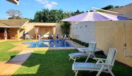 Casa com 3 dormitórios à venda, 250 m² por R$ 1.200.000,00 - Campos de Atibaia - Atibaia/SP