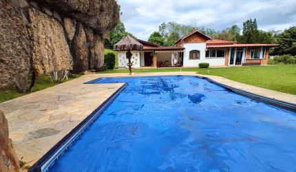 Chácara com 4 dormitórios à venda, 37000 m² por R$ 1.750.000,00 - Serra Negra - Bom Jesus dos Perdões/SP